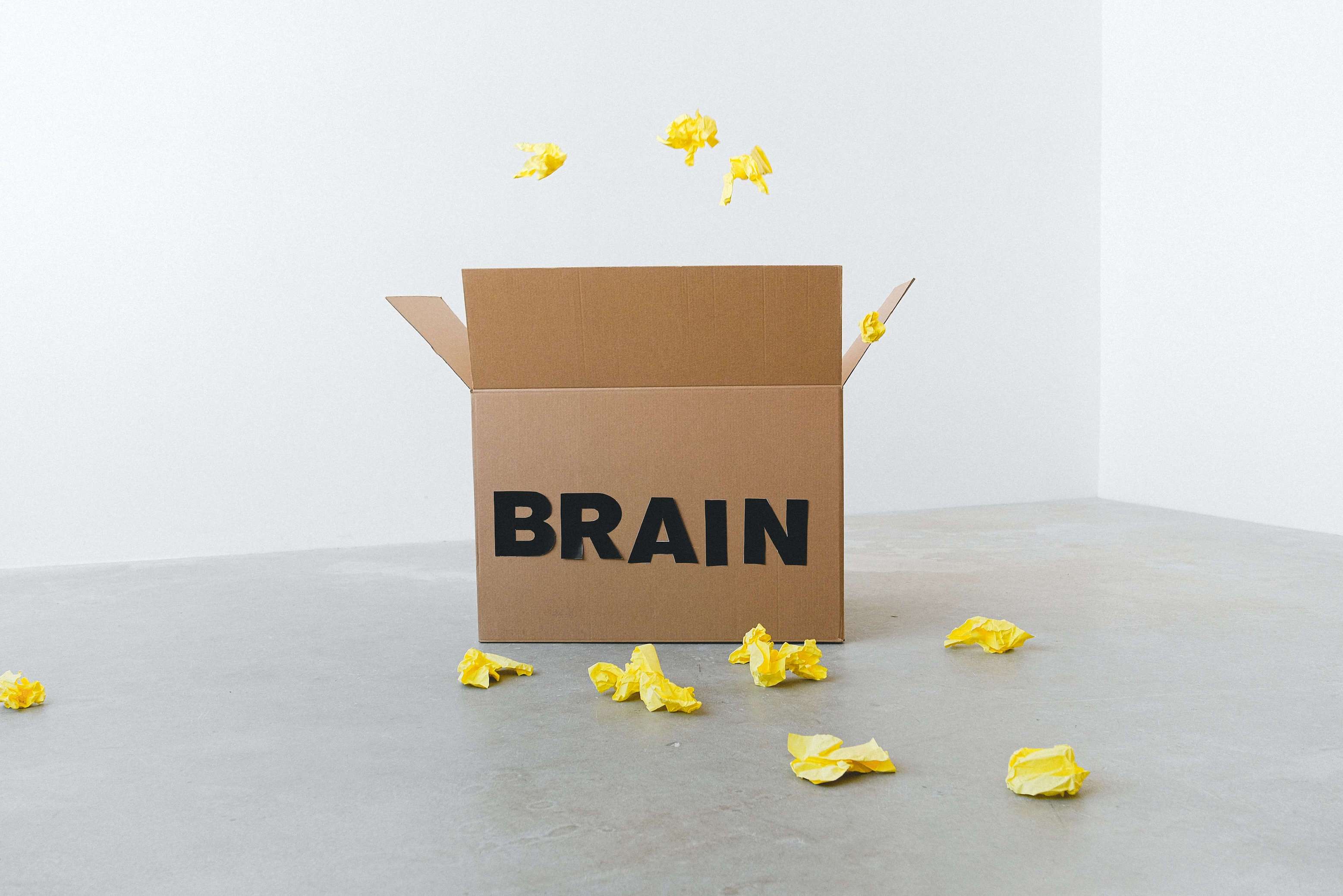 6 Proven Ways to Declutter Your Mind and Promote Mental Clarity